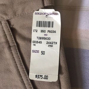 Bergdorf Goodman Khaki style pants. DS size 50